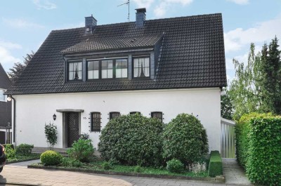 Mit Weitblick in die Zukunft! Zweifamilienhaus mit Traumgrundstück in Bestlage von Haarzopf!