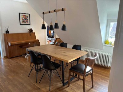 Untervermietung: Helle 4 Zimmer Wohnung in Top Lage von Ehningen