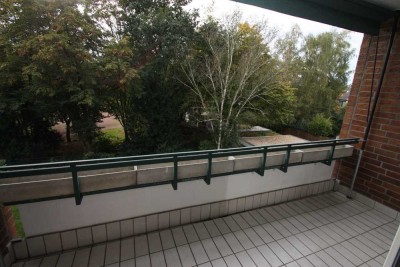1 Zimmer Wohnung mit schönem Balkon und toller Blick in Grüne !!!