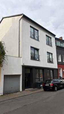 Charmante 3-Raum-Wohnung mit Terrasse und Garten in Mülheim/ Nähe Zentrum