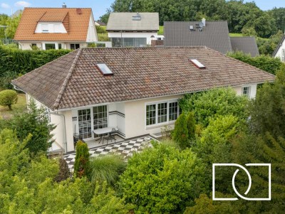 Top-Lage, Privatsphäre & Naturblick! Exklusives Anwesen mit 1.906 m² Grundstück und Einliegerwohnung