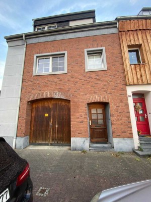 EInfamilienhaus in Rölsdorf zu vermieten