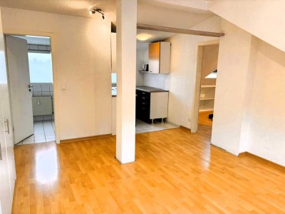 Schöne 2-Zimmer-DG-Wohnung in Ratingen