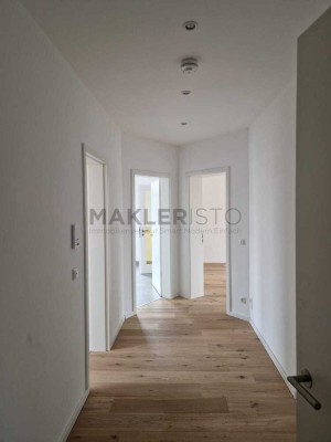 **Hochwertig modernisiert – 3 Zimmer mit Tageslichtbad, Gäste-WC & Parkett**