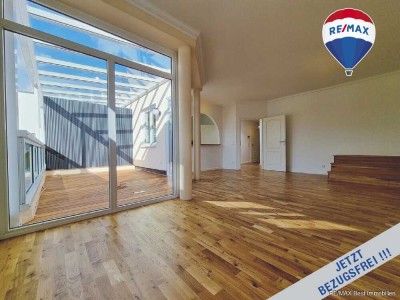 *RESERVIERT*Bezugsfreie, modernisierte Penthouse-Wohnung mit Terrasse, Wintergarten + Stellplatz