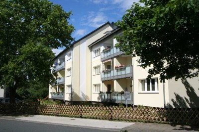 „Energiesparwohnen“ mit Balkon in perfekter Grünanlage!