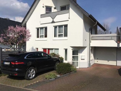 Ansprechende 2-Zimmer-Wohnung mit Terasse / Gartenanteil in Hargesheim