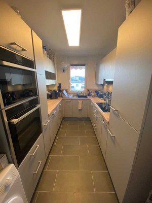 Modernisierte 3-Zimmer-Wohnung mit Balkon, EBK und Tiefgaragenstellplatz mit Wallbox in Meckenheim