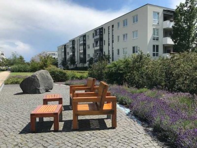 Großzügige 2-Zimmer-Wohnung für Paare mit Balkon nahe den Gärten der Welt zu vermieten!