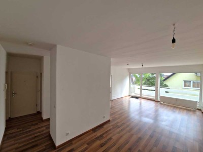 Lichtdurchflutete moderne Dreizimmerwohnung in begehrter Wohnlage von Oberursel