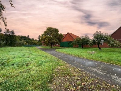 Resthof mit großem Grundstück und Scheune sucht Handwerker mit Herz