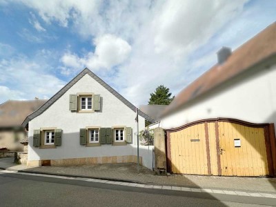 Historisches Ambiente trifft auf modernen Wohnkomfort! Einfamilienhaus in Denkmalzone zur Miete