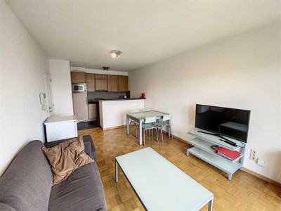 Geschmackvolle, modernisierte 2-Zimmer-Wohnung mit EBK in Delmenhorst