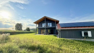 Wohngesundes, besonderes Architektenhaus in ländlicher Idylle