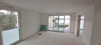 Schöne neue 2-Zimmer-Senioren-Wohnung mit Balkon und EBK in Waghäusel-Kirrlach