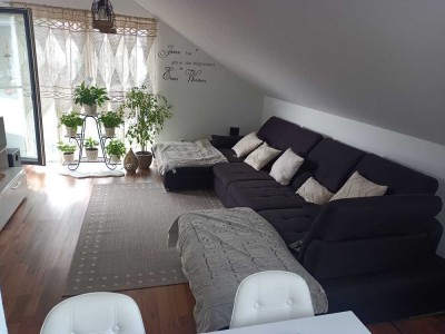Provisionsfrei! Barrierefreie 4-Zi-Wohnung mit schönem Ausblick, Aufzug u 2 TG Stellplätze