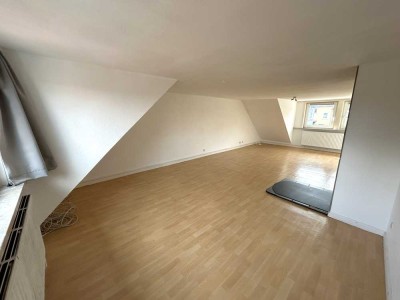 3-Zimmer-Wohnung - Zentrale Lage