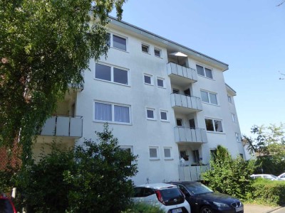 1 Zimmerapartment mit Balkon und GARAGE !!