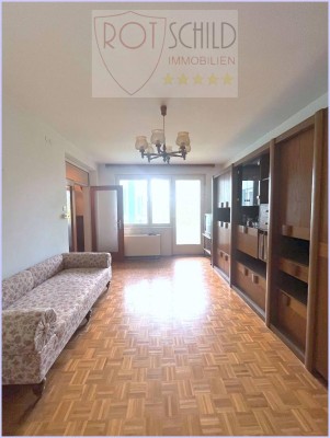 **toll aufgeteilte 3 Zimmer Wohnung in guter Lage** Loggia, Parkplatz, Garten,...