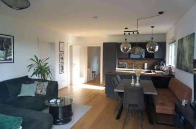 „Helle, moderne 3-Zimmer-Wohnung in Straßwalchen – neuwertig und sofort bezugsbereit“