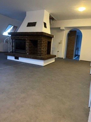 Frisch renovierte 4 Zimmer Wohnung in Sachsenheim