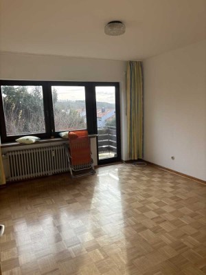 Gepflegte 2 - Zimmerwohnung mit Balkon