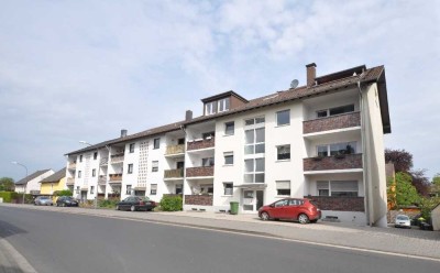 Erstbezug nach Sanierung! 3-Zimmer-Wohnung mit Sonnen-Loggia!