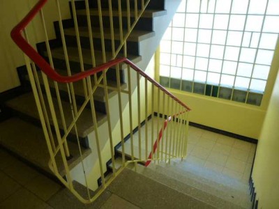 Freundliche und vollständig renovierte 2-Zimmer-Dachgeschosswohnung in Mettmann (Kreis)