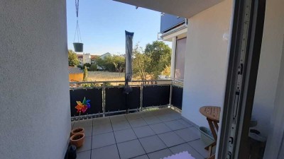 Neuwertige 2-Zimmer-Wohnung mit Balkon in Rodgau