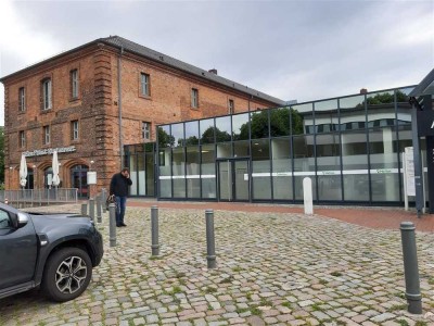 2 Zimmerwohnung in historischem Gebäude
