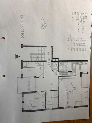 Neu renovierte 4 Zimmer Wohnung in ruhiger Lager