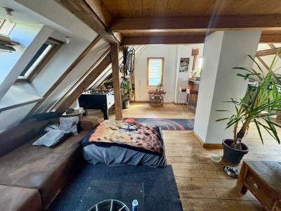 Charmante 2 ZKB Dachgeschosswohnung in Worms – Geschichte trifft modernen Komfort