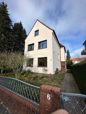Frisch sanierte Altbauwhg. mit   Terrasse und Garten