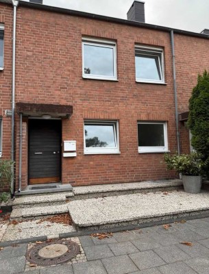 Modernes Reihenhaus im Stadionviertel – ideal für Familien mit Garten, Ruhe und top Anbindung.