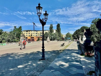 SCHÖNEBERG AM RATHAUS: TOLLES DACHGESCHOSS MIT LIFT & TERRASSE (aktuell vermietet )