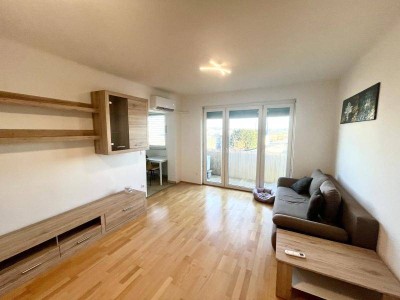 Charmante Single-Wohnung mit Sonnenbalkon