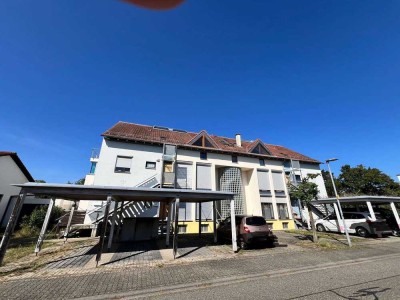 Helle und geräumige 2,5 Zimmerwohnung mit Gartenterrasse in Stutensee