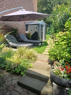 Gemütliche Souterrainwohnung mit Terrasse, Garten und zwei PKW-Stellplätzen in Rheinberg-Borth