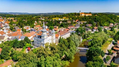 Angebot des Monats: 
Familienfreundlicher Neubau mit 4 Zimmern & Loggia