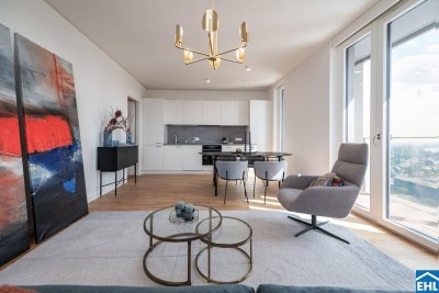 Großzügige 4-Zi.-Wohnung mit Loggia &amp; Rooftop Fitness