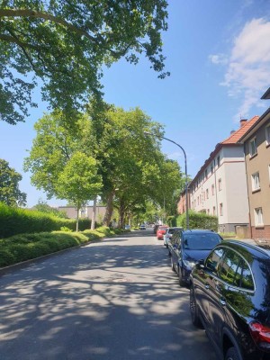 Freundliche und modernisierte 2-Raum-Hochparterre-Wohnung in Essen-Bochold