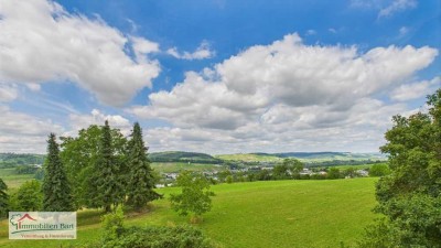 GRENZE L-SCHENGEN: WOHNUNG MIT 2 GARAGEN IN TOP WOHNLAGE!