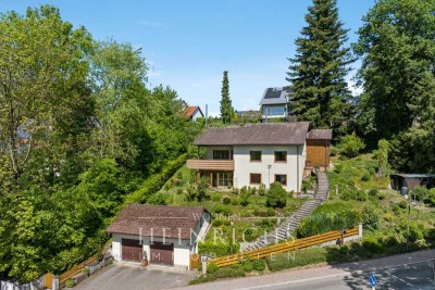 Viel Platz, viel Licht, viel Liebe: Einfamilienhaus mit Split-Level-Charme