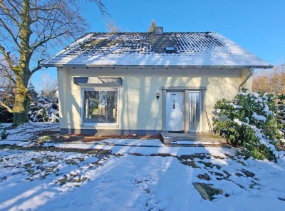 Charmantes Einfamilienhaus mit großzügigem Gartenparadies in begehrter Lage von Windhagen