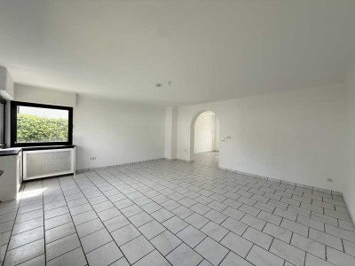 Charmante 5-Zimmer-Maisonette-Wohnung mit großer Terrasse und Garten in begehrter Lage von Dudweiler