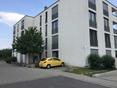 Schöne teilmöbelierte 3 Zimmer Wohnung in Pfuhl