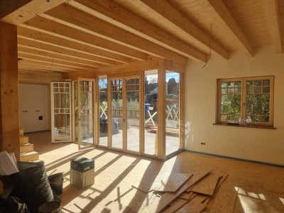 Neu ausgebautes Loft mit Loggia und Terrasse - Großzügiges Wohnen in idyllischer Lage