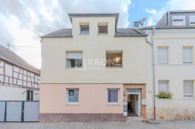 1950er Charme trifft Moderne: Sanierte Wohnungen mit Terrasse und Blick ins Grüne