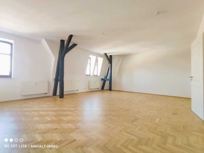 Großzügige 2-Raum-Wohnung | Zentrumsnah