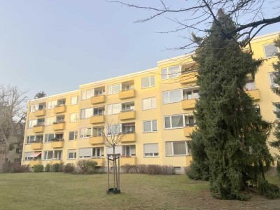 Bezugsfreie gepflegte Wohnung mit Balkon im Falkenhagener Feld
Provisionsfreies Angebot